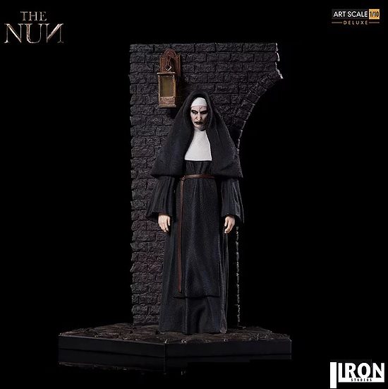 Estatua The Nun Deluxe Version Iron Studios